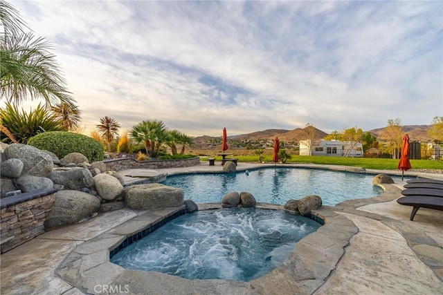 32175 Cedarcroft Rd, Acton, CA 93510 - view of swimming pool with a pool with connected hot tub and a mountain view
