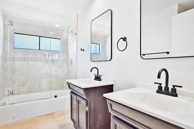 286 E Mission Rd, Corona, CA 92879 - full bath featuring enclosed tub / shower combo and two vanities
