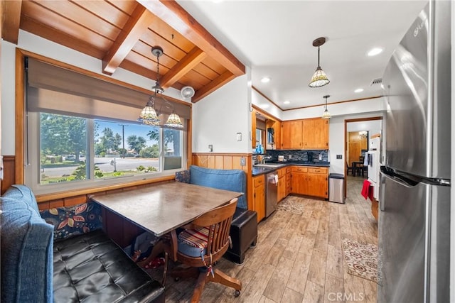 33708 Washington Dr, Yucaipa, CA 92399 - photo 7
