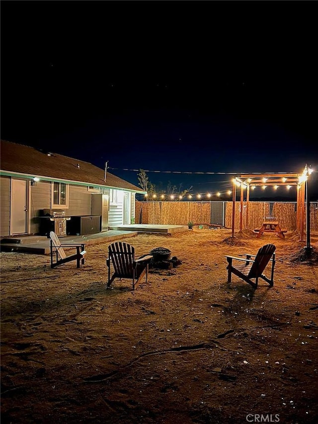 65076 E Broadway, Joshua Tree, CA 92252 - view of yard at night