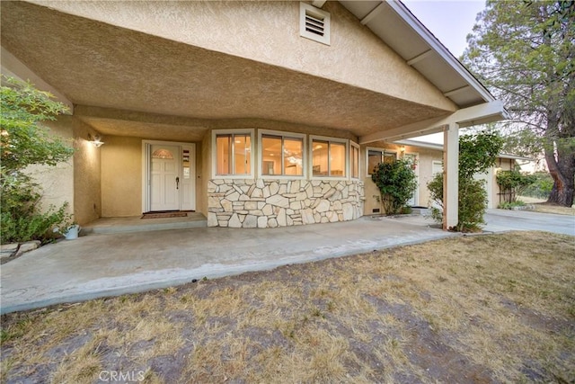 6305 Portola Rd, Atascadero, CA 93422 - doorway to property with stone siding and stucco siding