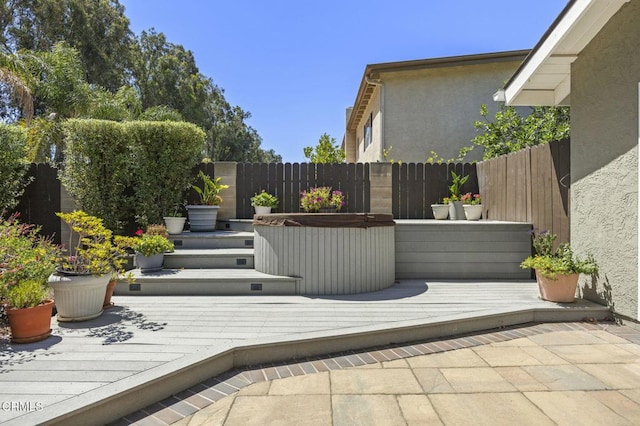 2142 Klamath Dr, Camarillo, CA 93010 - view of patio / terrace featuring a deck