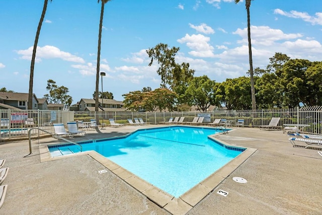 853 Dana Point Way, Oceanside, CA 92058 - community pool featuring a patio area