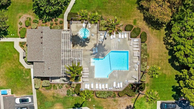 853 Dana Point Way, Oceanside, CA 92058 - bird's eye view of a pool area