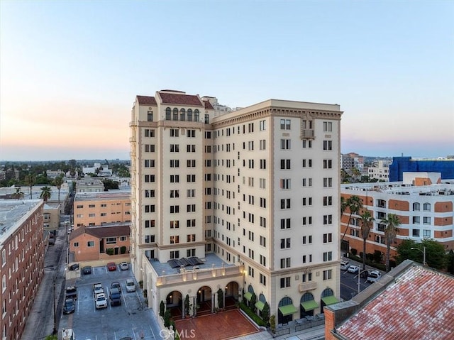 315 W 3rd St Unit 301, Long Beach, CA 90802 - view of building exterior featuring a city view