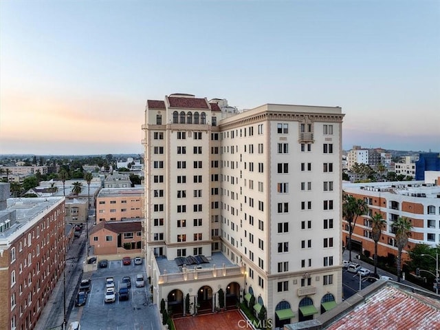 315 W 3rd St Unit 301, Long Beach, CA 90802 - property at dusk with a city view