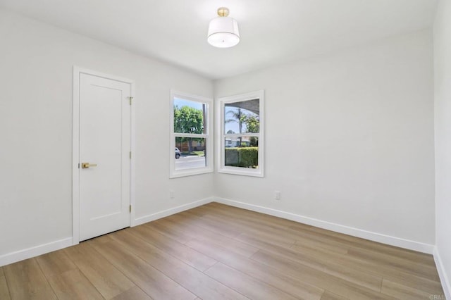8450 Dallas St, La Mesa, CA 91942 - unfurnished room with light wood-type flooring