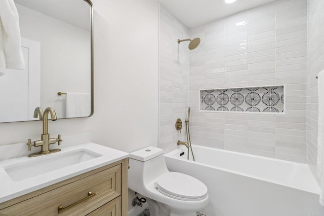 8450 Dallas St, La Mesa, CA 91942 - full bath with vanity and washtub / shower combination