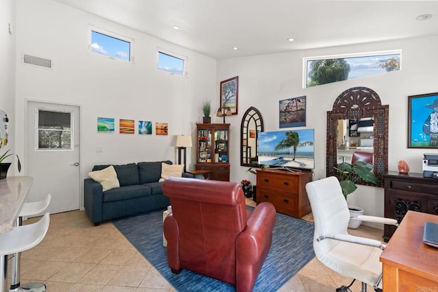 764 E Solana Cir, Solana Beach, CA 92075 - living area featuring light tile patterned floors, a towering ceiling, and recessed lighting