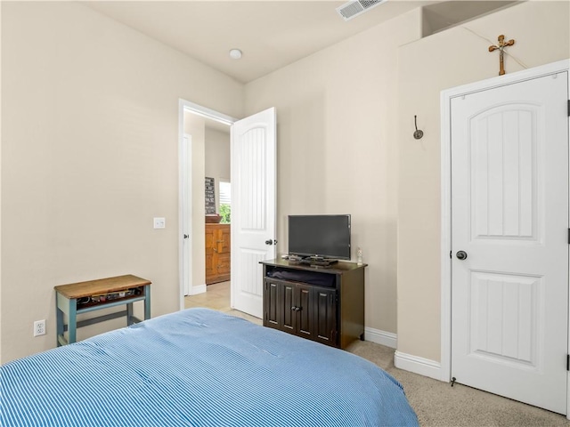 425 W Trenton Ave, Clovis, CA 93619 - bedroom with baseboards and light colored carpet