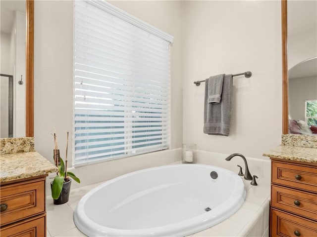 425 W Trenton Ave, Clovis, CA 93619 - full bath featuring vanity and a garden tub