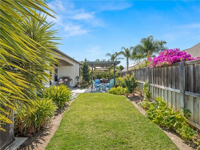 425 W Trenton Ave, Clovis, CA 93619 - fenced backyard with a patio area