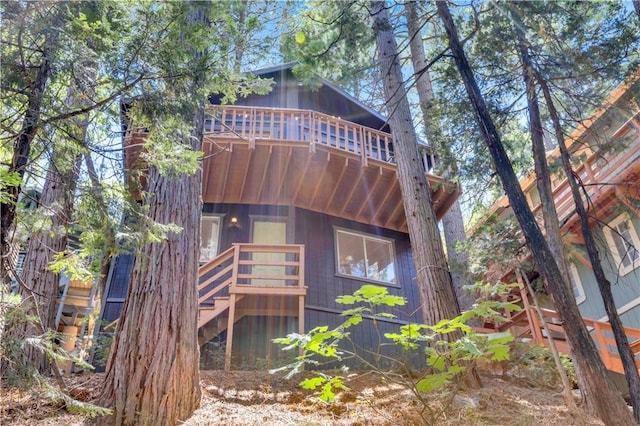 26188 Boulder Ln, Twin Peaks, CA 92391 - rear view of property with a balcony