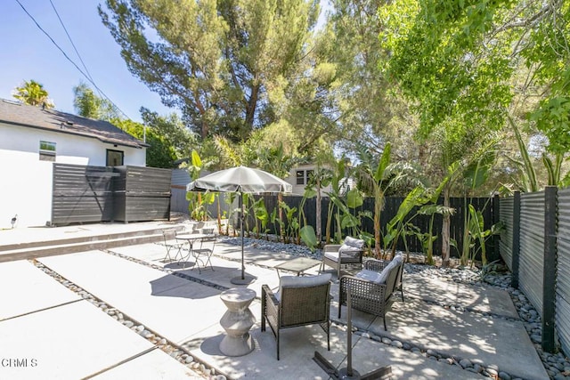 10609 Fernglen Ave, Tujunga, CA 91042 - fenced backyard featuring a patio area