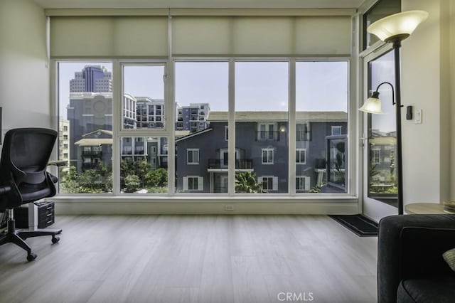 411 W Seaside Way Unit 402, Long Beach, CA 90802 - view of sunroom / solarium