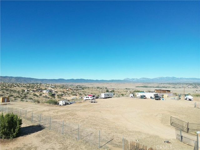 20421 Riverview Rd, Apple Valley, CA 92308 - mountain view with rural landscape
