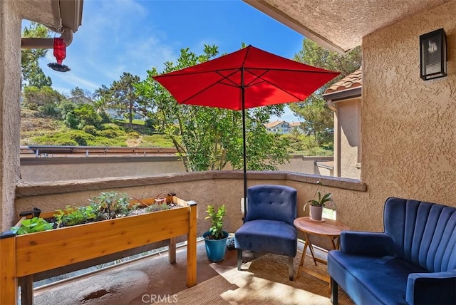 1046 Calle Del Cerro Unit 408, San Clemente, CA 92672 - view of patio / terrace with a garden