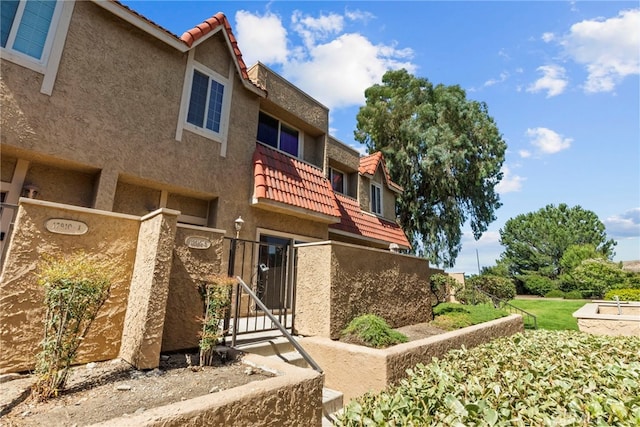 17910 River Cir Unit 5, Canyon Country, CA 91387 - view of building exterior