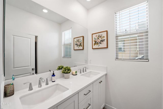 1979 Tangelo Way, Santa Paula, CA 93060 - full bathroom with double vanity and baseboards