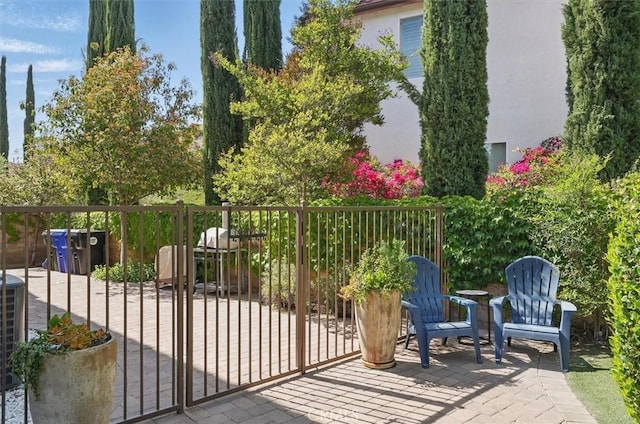 29160 Harmony Way, Saugus, CA 91390 - view of gate