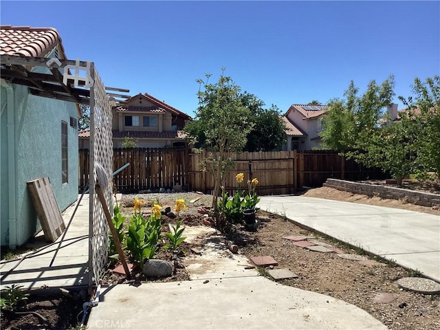 13489 Buggy Whip Ct, Victorville, CA 92392 - fenced backyard with a patio