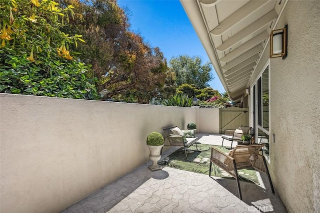 3253 San Amadeo Unit P, Laguna Woods, CA 92637 - view of patio / terrace