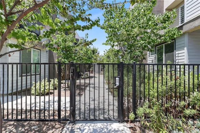 9044 Garvey Ave Unit 21, Rosemead, CA 91770 - view of gate