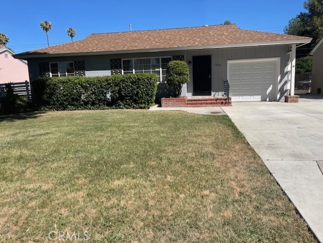 7859 Sycamore Ave, Riverside, CA 92504 - ranch-style house featuring driveway and a garage