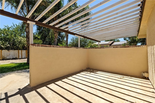 921 Christian Ave, Bakersfield, CA 93314 - view of patio / terrace
