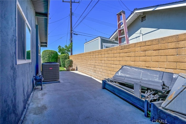 4931 Saint Andrews Ave, Buena Park, CA 90621 - view of patio / terrace
