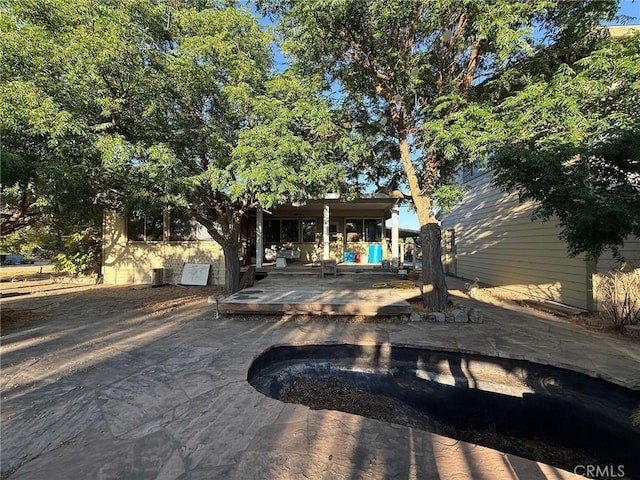 6535 Odonovan Rd, Creston, CA 93432 - rear view of property with a wooden deck