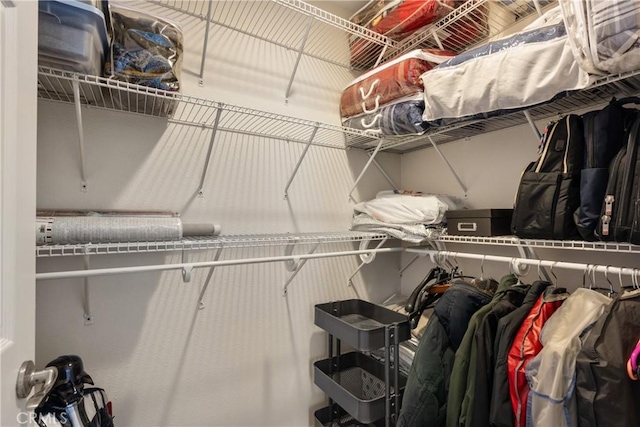 8652 Surrey Ln, Rancho Cucamonga, CA 91701 - view of spacious closet