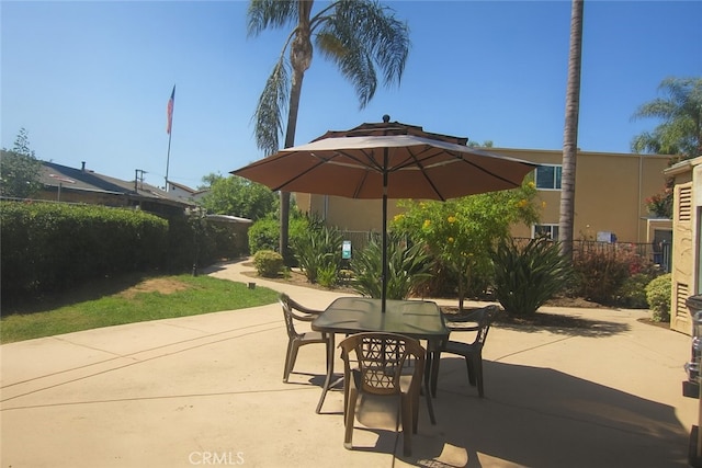 1386 E Madison Ave Unit 21, El Cajon, CA 92021 - view of patio / terrace featuring outdoor dining space