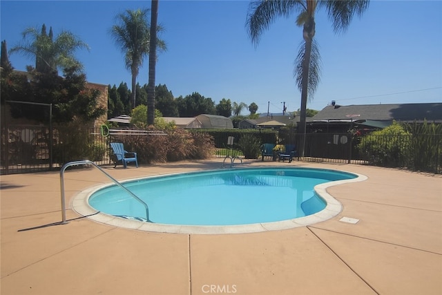 1386 E Madison Ave Unit 21, El Cajon, CA 92021 - community pool featuring a patio area