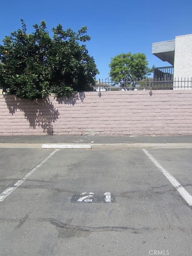 1386 E Madison Ave Unit 21, El Cajon, CA 92021 - view of uncovered parking lot