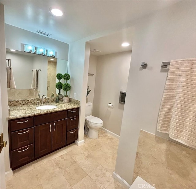 1521 S Pomona Ave Unit A23, Fullerton, CA 92832 - full bathroom with vanity and toilet