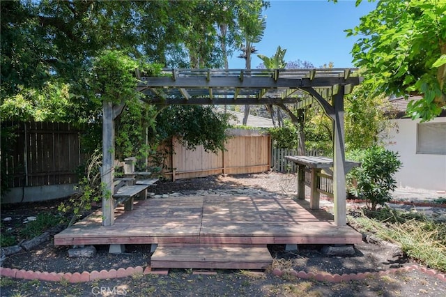 8 Coveview Dr, Rancho Palos Verdes, CA 90275 - fenced backyard with a wooden deck and a pergola