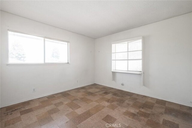 8 Coveview Dr, Rancho Palos Verdes, CA 90275 - empty room with baseboards