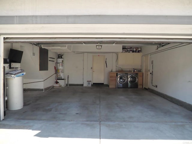 2811 Bear Valley Rd, Chula Vista, CA 91915 - garage with washer and dryer, electric panel, and water heater