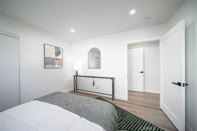 482 Mountain View St, Altadena, CA 91001 - bedroom with wood finished floors and recessed lighting