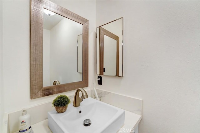 2620 W Grand Ave Unit E, Alhambra, CA 91801 - bathroom with a sink