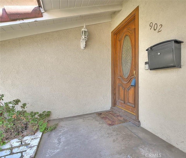 902 W Lucille Ave, West Covina, CA 91790 - entrance to property featuring stucco siding