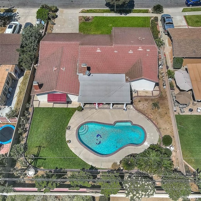 902 W Lucille Ave, West Covina, CA 91790 - bird's eye view of a pool