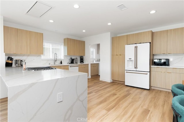 8021 W Blvd, Inglewood, CA 90305 - photo 15