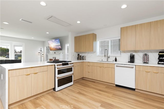 8021 W Blvd, Inglewood, CA 90305 - photo 8