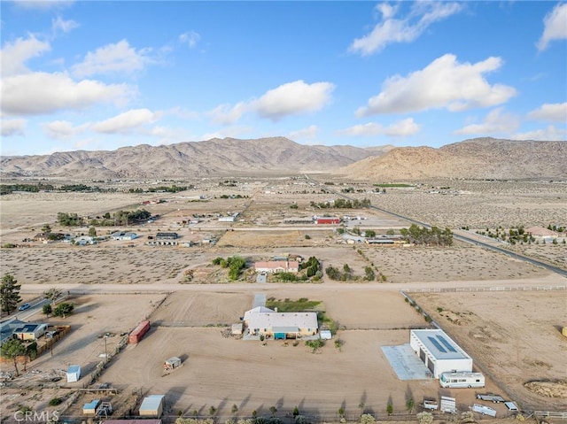13776 Natoma Rd, Apple Valley, CA 92307 - photo 5