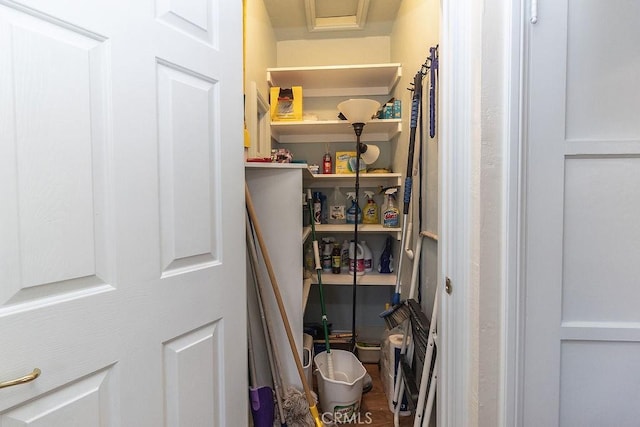 1417 Highland Ave, Needles, CA 92363 - view of pantry