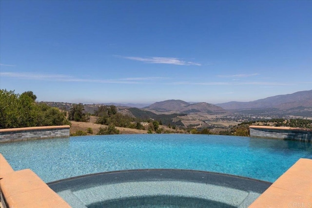 31662 Orange Blossom Ct, Valley Center, CA 92082 - photo 34