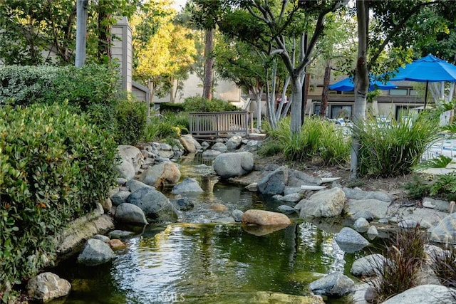 1696 Shady Brook Dr Unit 14, Fullerton, CA 92831 - view of yard