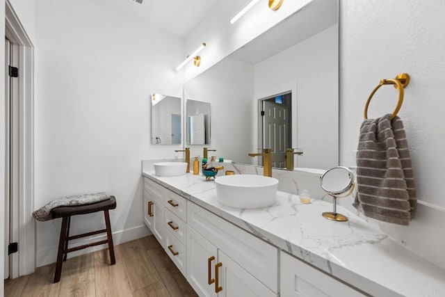 2027 Jenna Pl, Escondido, CA 92029 - full bathroom with wood finished floors and double vanity